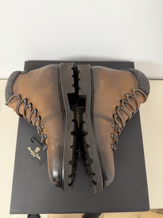 Bocanci/ghete Massimo Dutti noi cu eticheta nr 40/41/42/43/44/45