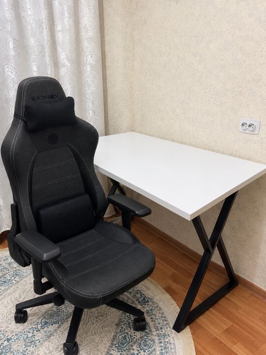 Игровое кресло KARNOX Defender + стол Loft