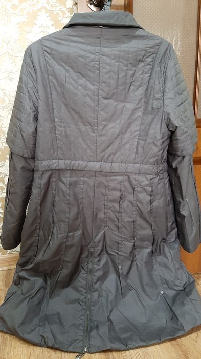 Продам женский плащ