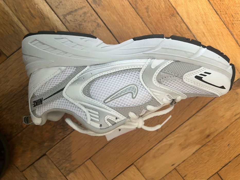 Чисто нови женски Nike обувки