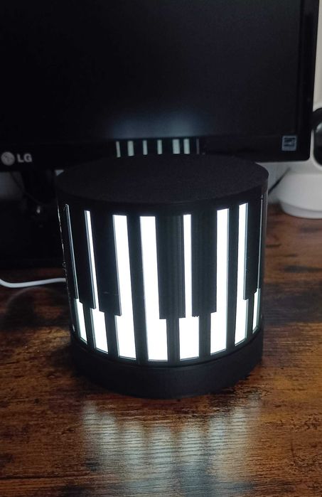 Lampă de veghe - pian