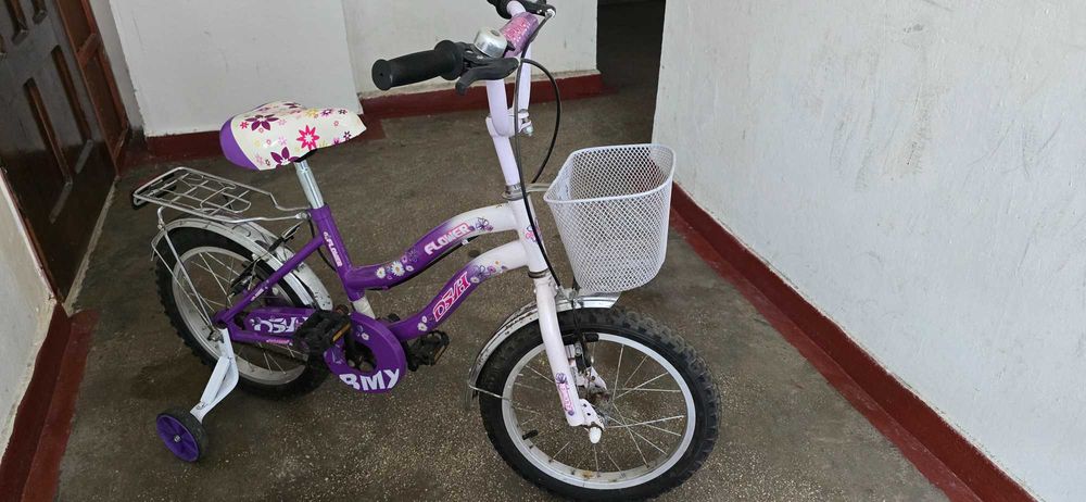 Bicicleta pentru fetițe
