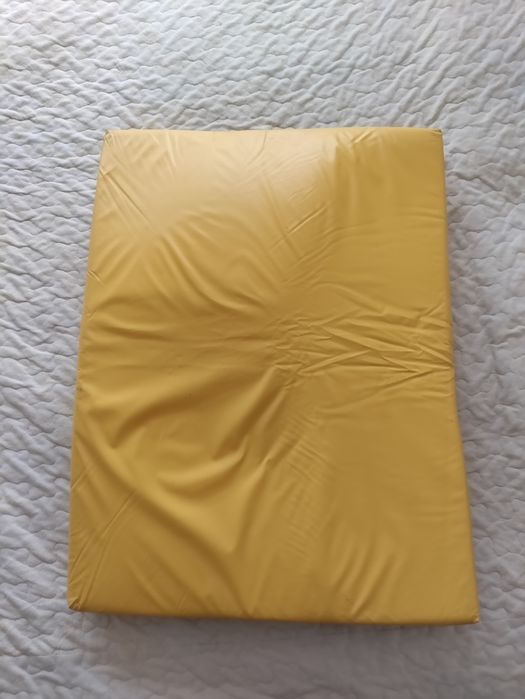 Пеленальный матрас для малышей