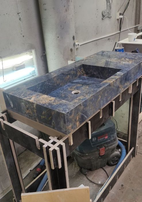 Раковина из керамогранита