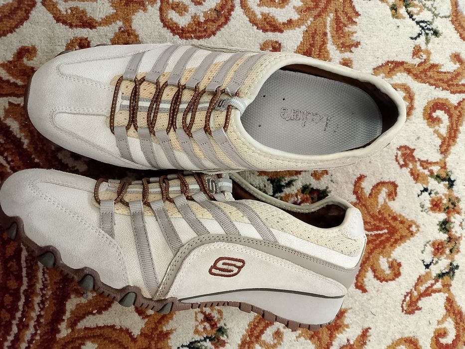 Adidași de damă Nr 39
