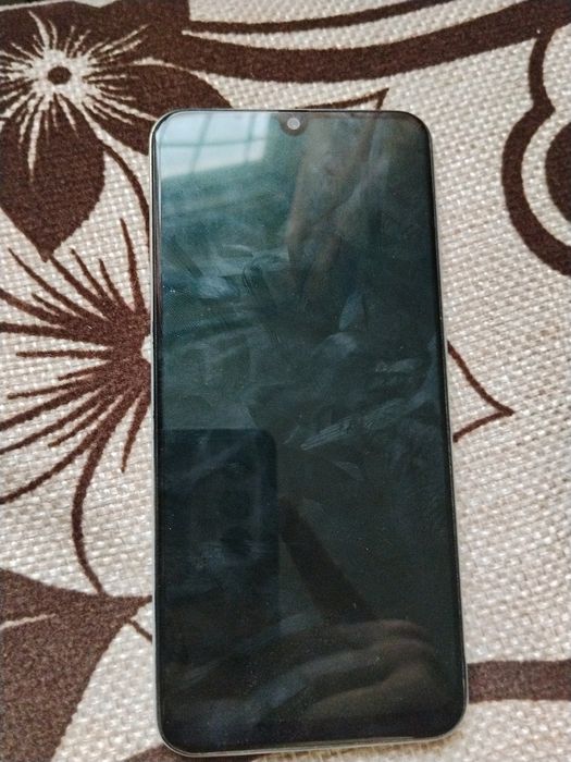Продам Samsung A30