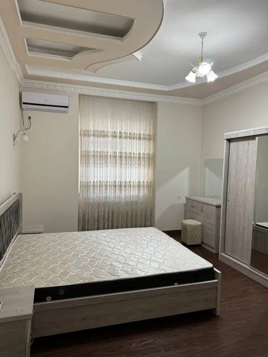 срочно сдаётся Евродом циалковиский 4-соток 3-уровень 6-комнат 4-сануз