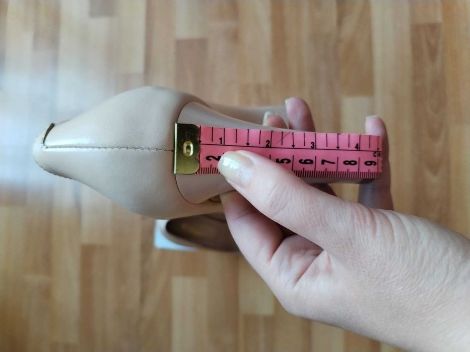 Pantofi piele naturala nude