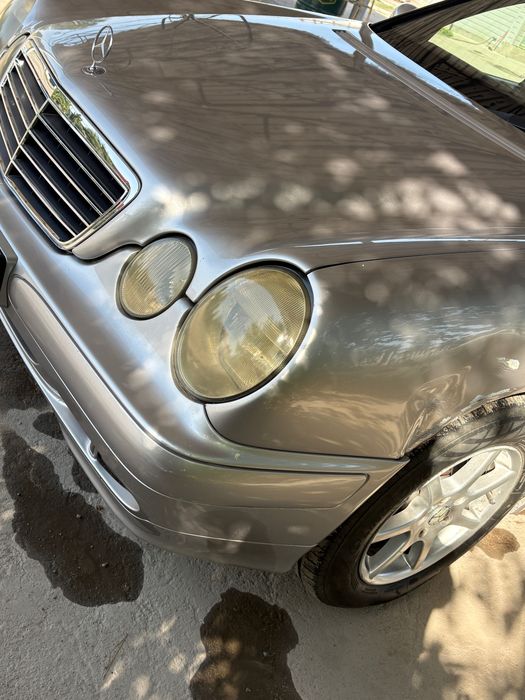 Продам Mercedes-Benz W-210