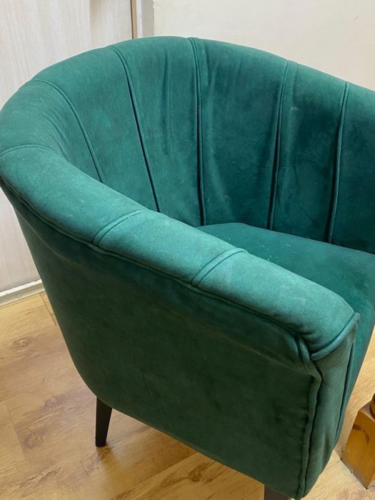 большие мягкие кресла