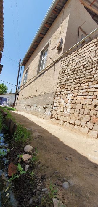 Uy sotiladi shoshilinch