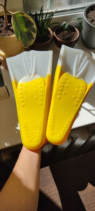 Продам ласты и лопатки
