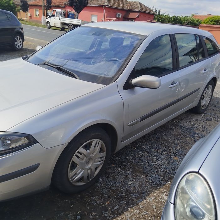 Aripa stanga/dreapta Renault Laguna 2 facelift