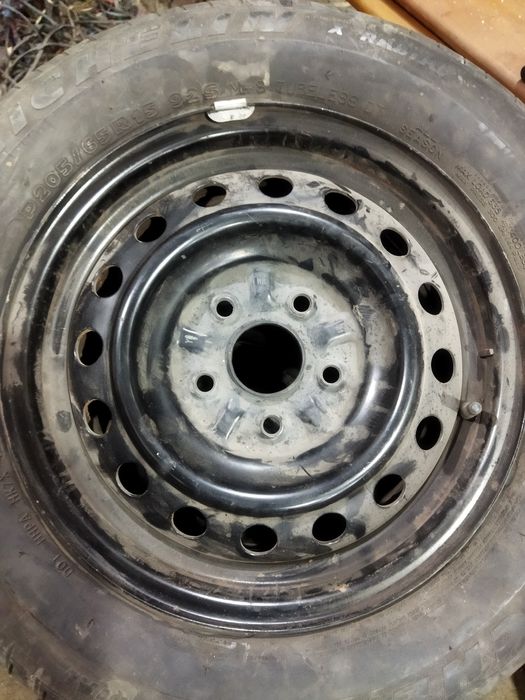 Продам диски на 15. Крепеж 5*114.3 Тойота