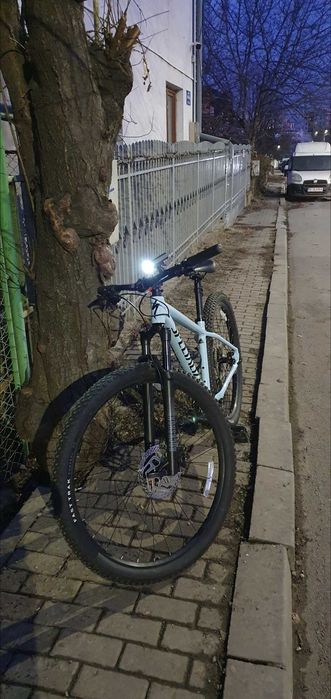 Specialized Rockhopper Elite 29 2023 Marime M, roti 29 inch