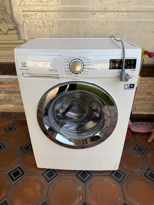 Стиральная машина Electrolux