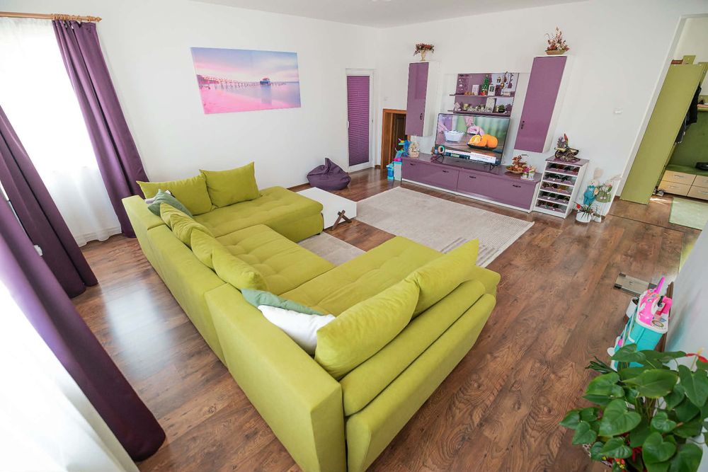 Casa de vanzare 4 camere