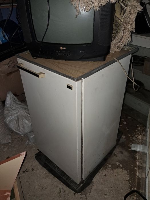 Продам холодильник