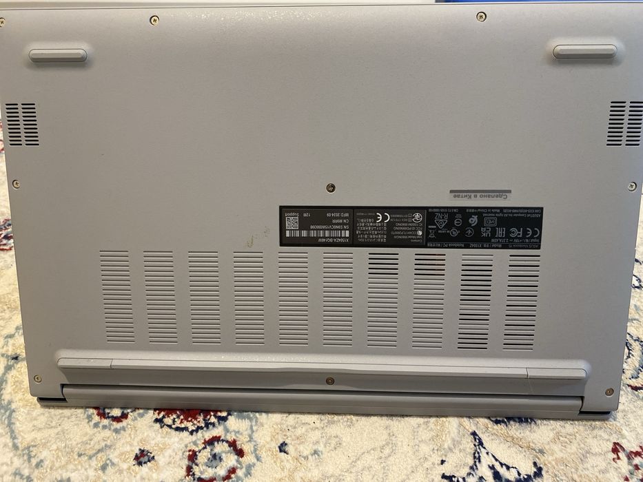 Ноутбук  Asus Vivobook