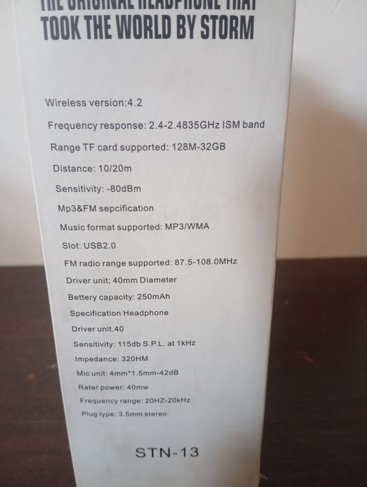 Наушник безпроводной