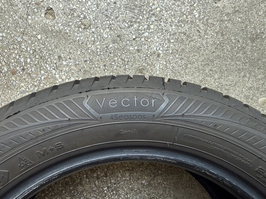 Anvelope AllSeason 205/55/16 Goodyear Vector 4 Seasons  Gen-3 DOT3622