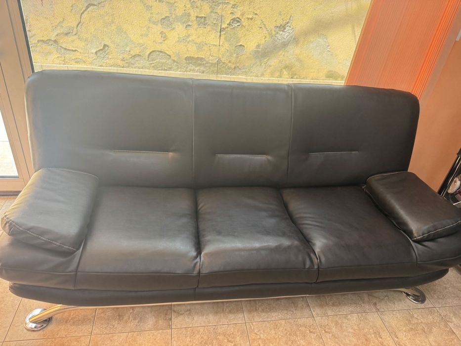 Диван от естествена кожа без забележки