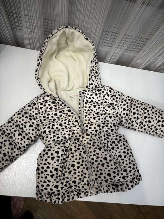 Бебешко якенце 9-12м