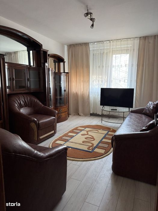 Colibri, etaj 1/4, Preț 500 euro