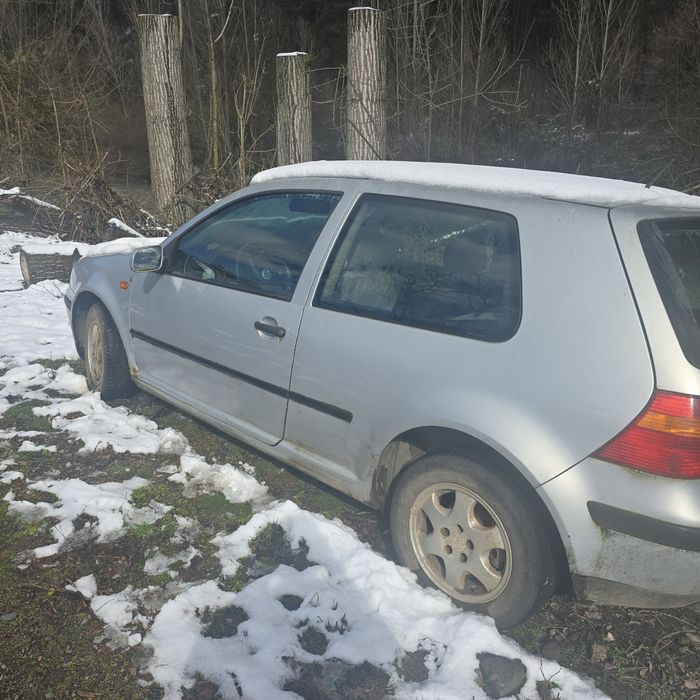 Голф 4 1.4 бензин 75кс