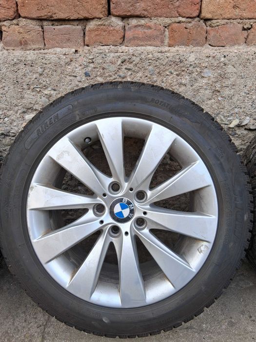 Зимни гуми с джанти 225/50/17 за BMW