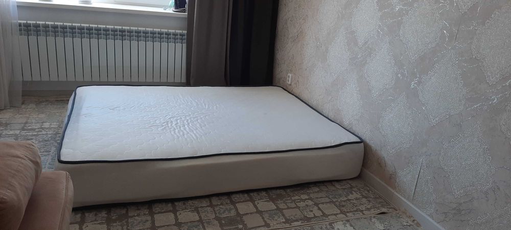 Матрас 2х спальный