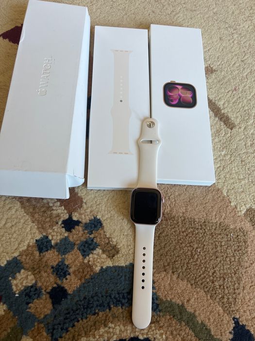 Ceas Apple Watch seria 11 , 42 mm cu cutie nou