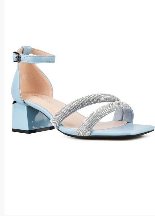 Нова официална рокля  и подарък обувки