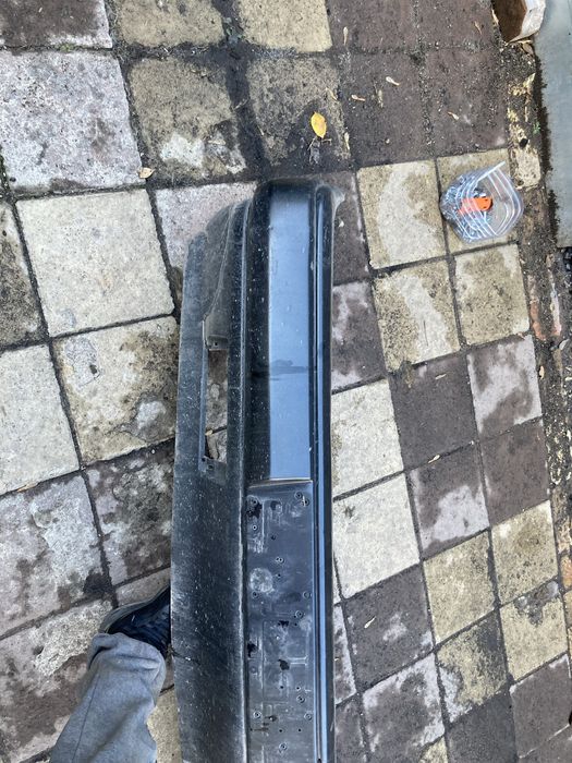 Продам бампер на w 124