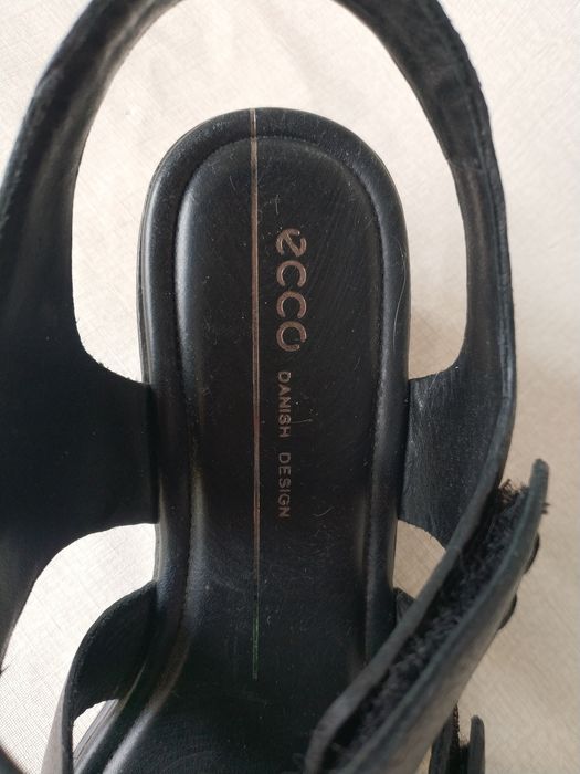 Босоножки Ecco 39 р.