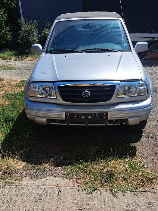 Vând Suzuki grand vitara 2.0 benzină