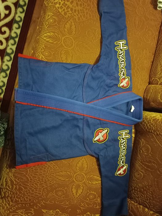 Продам костюм для карате, кудо