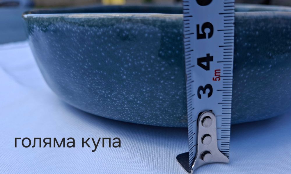 Керамични чинии и купи