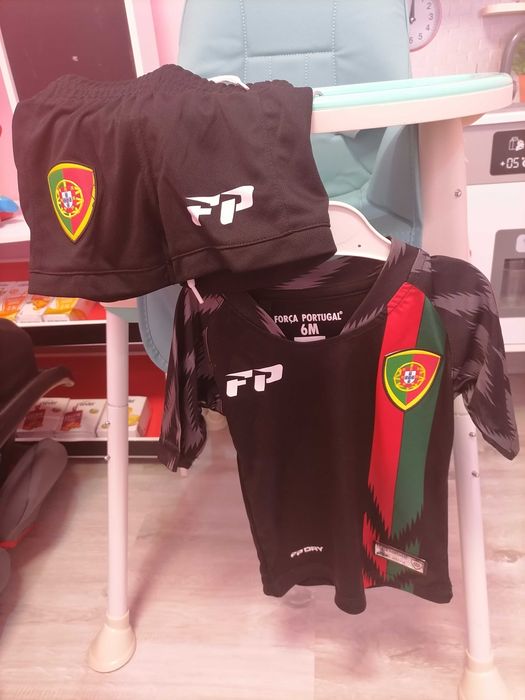 Оригинален екип на Португалия