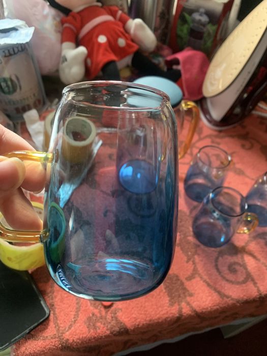 Графин и 4 стаканчика. Стекло.