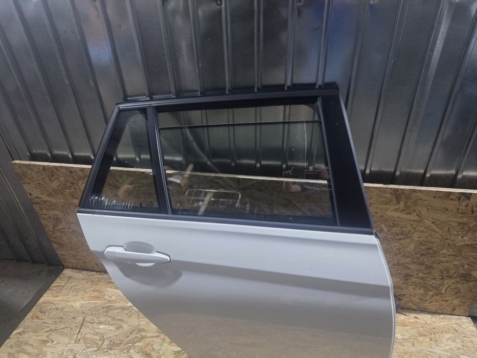 Ușă dreapta spate BMW Seria 3 F31 Touring A300 Alpine White – completă