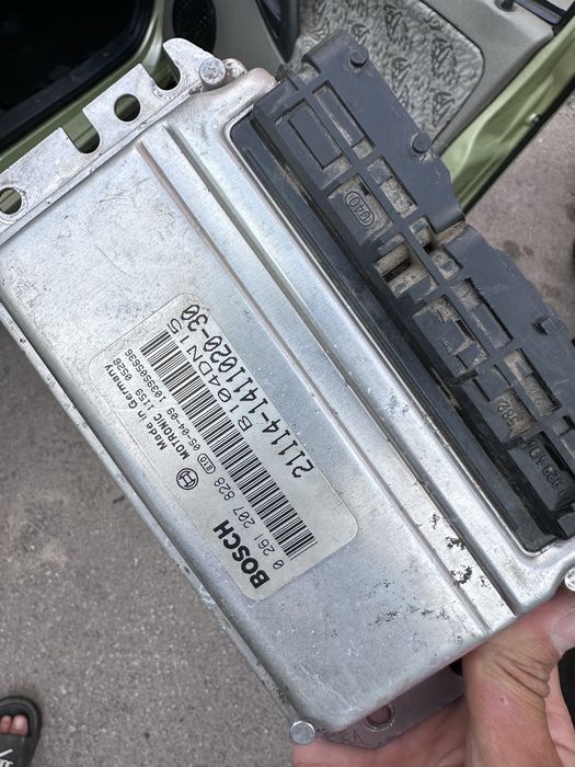 Продам ЭБУ МОЗГИ BOSCH ваз 2114 в исправном состоянии