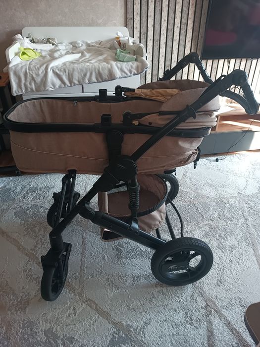 Коляска детская Teknum