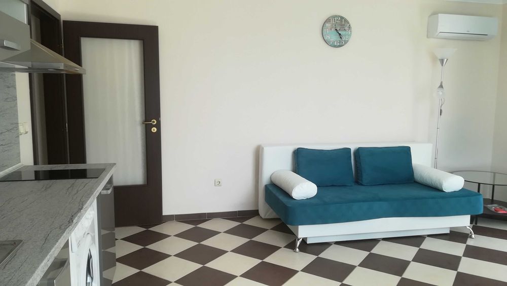 Продава се Двустаен апартамент в Созопол - 83 кв.м за 599 €/кв.м - Снимка #1