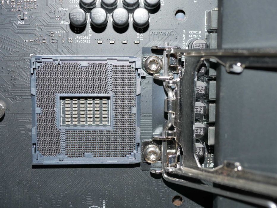 Placa de baza NZXT N7 Z490 socket 1200 Intel Gen 10 si 11 - testata