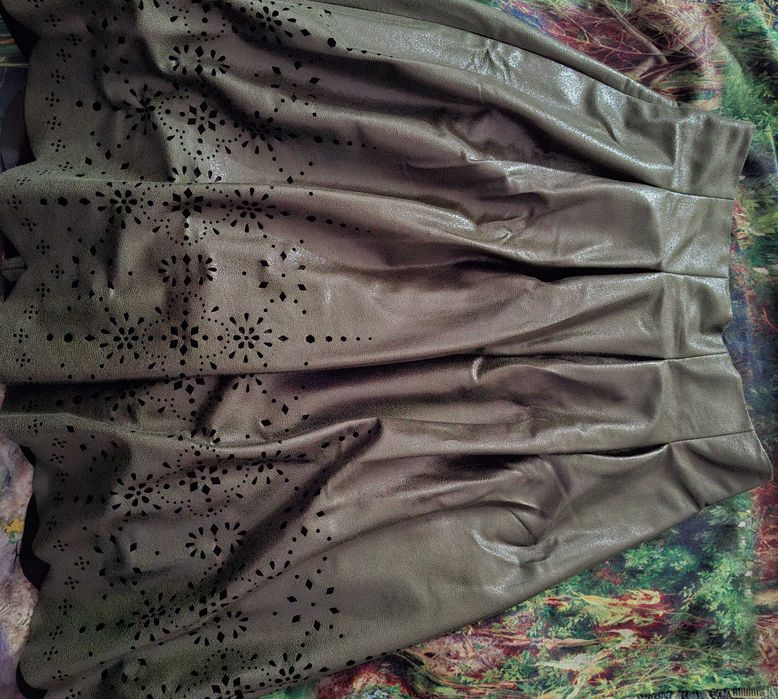 Комплект от сако и пола  Junona