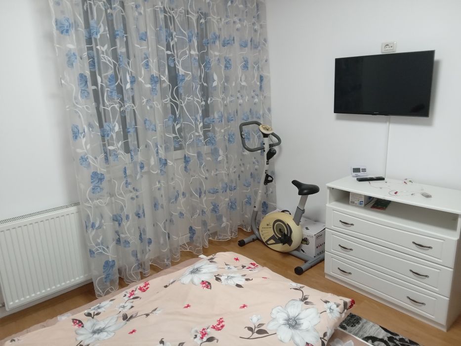 Apartament de închiriat