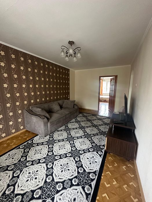 Продам чистые ковры