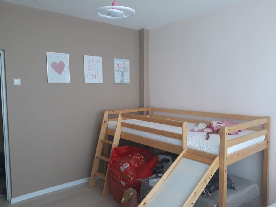 Детско легло с пързалка