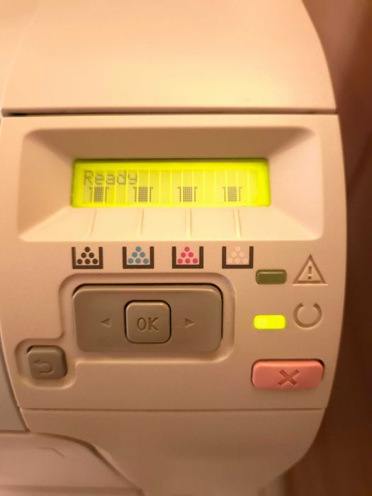 Imprimanta HP Color LaserJet CP2025-Sector 4 Bucuresti